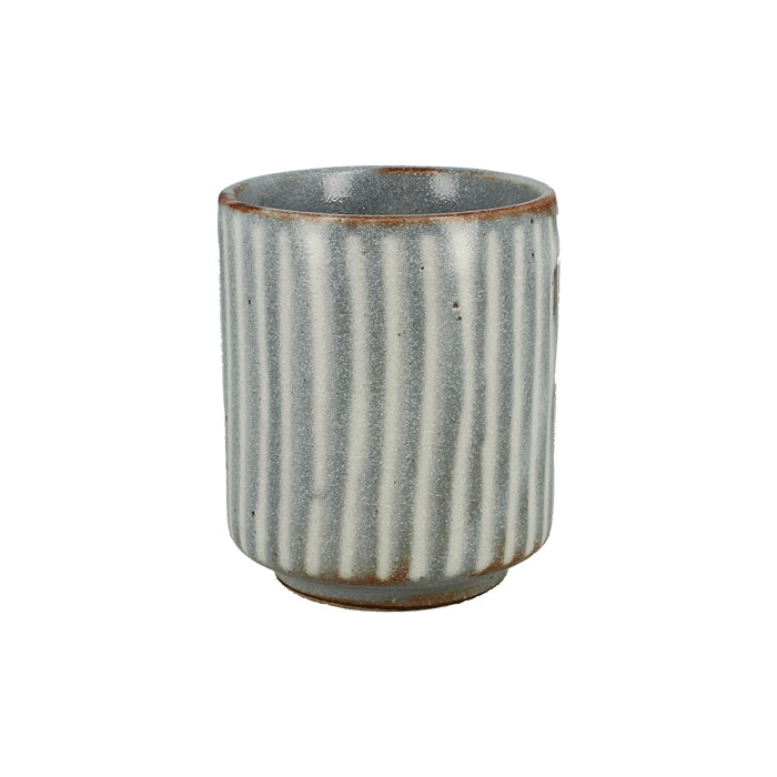 Tazza da tè grigia a righine
